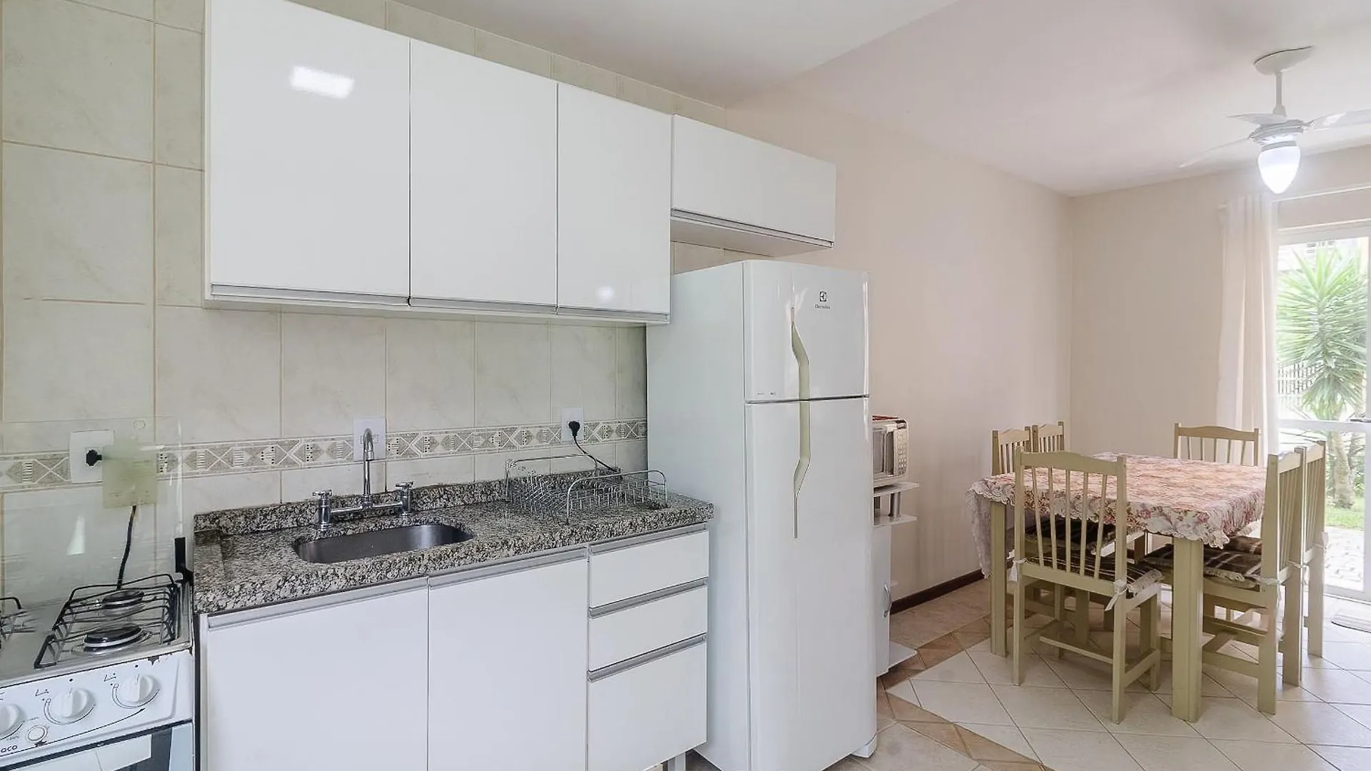 Ccm - Condominio A 150M Da Praia Do Mariscal Bombinhas Casa de Férias